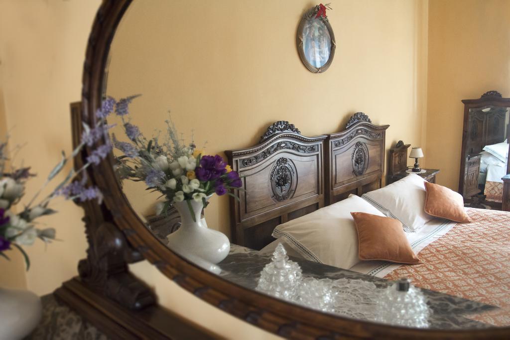 B&B Casa Carla Πινερόλο Δωμάτιο φωτογραφία